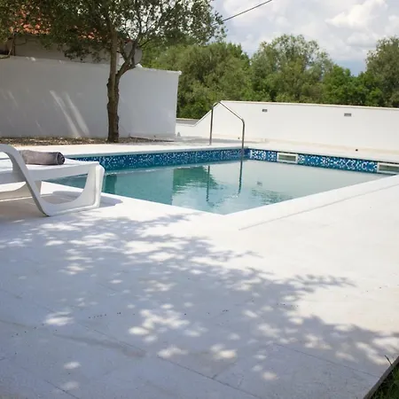 Fig Villa